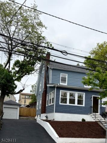87 Pine Grove Terrace Newark NJ 07106