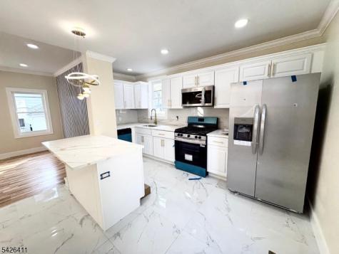 87 Pine Grove Terrace Newark NJ 07106