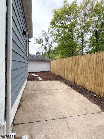 87 Pine Grove Terrace Newark NJ 07106
