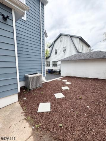 87 Pine Grove Terrace Newark NJ 07106