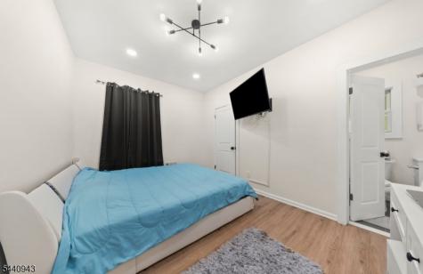 216 N Maple Avenue East Orange NJ 07017