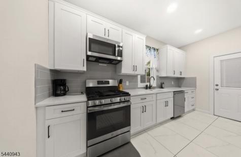 216 N Maple Avenue East Orange NJ 07017