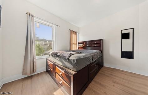 216 N Maple Avenue East Orange NJ 07017
