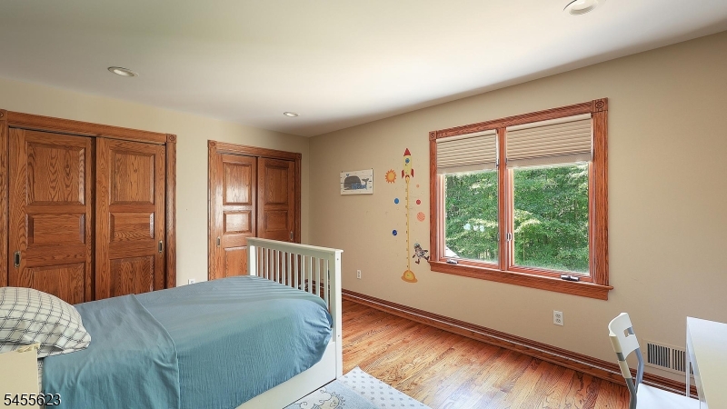 12 Hill Hollow Road Warren NJ 07059