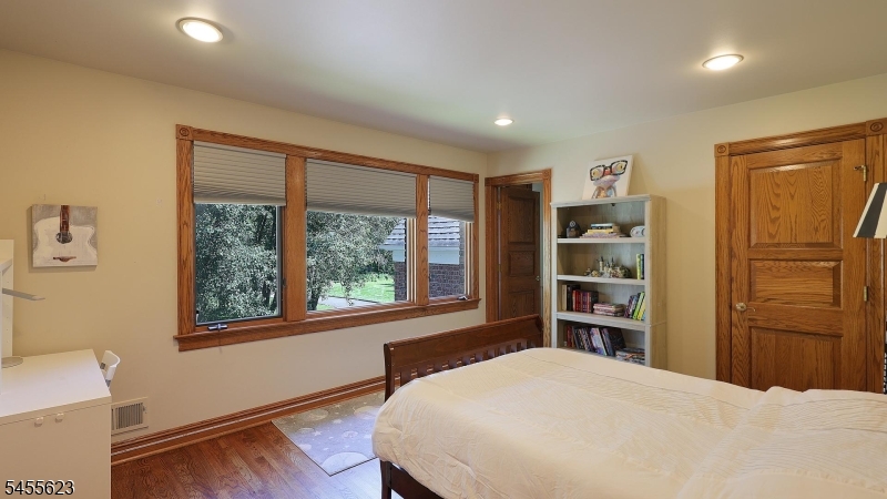 12 Hill Hollow Road Warren NJ 07059