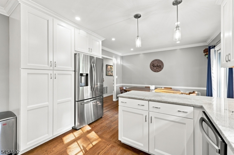 5 Old Farmers Road Washington NJ 07853