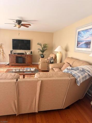 1023 Center Street Lacey NJ 08731
