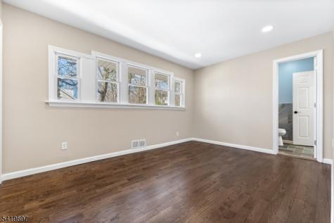 1163 Woodland Avenue Plainfield NJ 07060