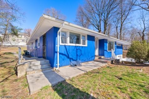 1163 Woodland Avenue Plainfield NJ 07060