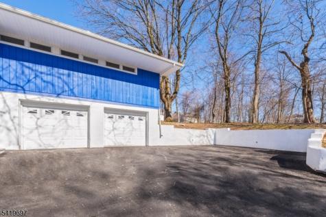 1163 Woodland Avenue Plainfield NJ 07060