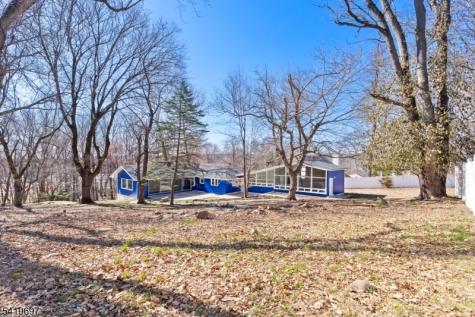 1163 Woodland Avenue Plainfield NJ 07060