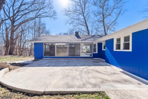 1163 Woodland Avenue Plainfield NJ 07060