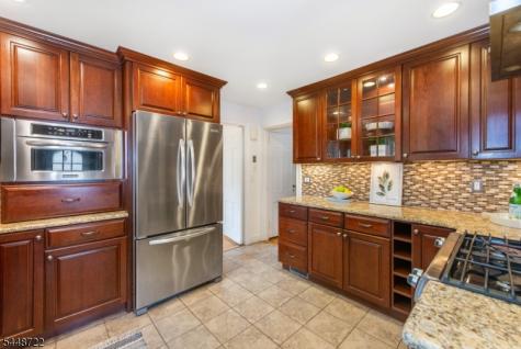 9 Hamilton Terrace Montclair NJ 07043