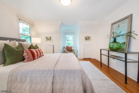 9 Hamilton Terrace Montclair NJ 07043