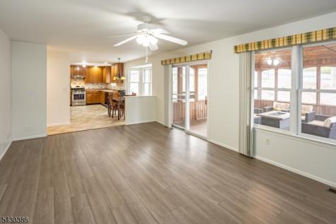 9 Mulberry Court Roxbury NJ 07876
