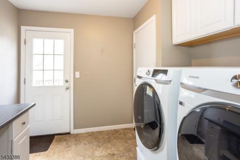9 Mulberry Court Roxbury NJ 07876