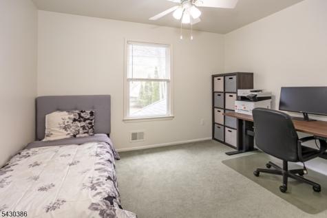 9 Mulberry Court Roxbury NJ 07876