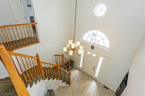 9 Mulberry Court Roxbury NJ 07876