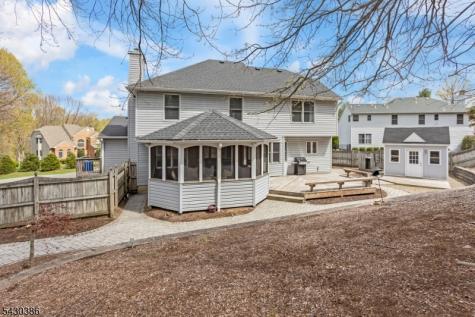 9 Mulberry Court Roxbury NJ 07876
