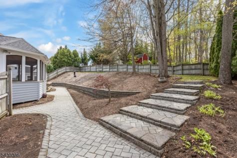 9 Mulberry Court Roxbury NJ 07876