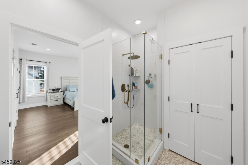 1248 Schmidt Avenue Union NJ 07083