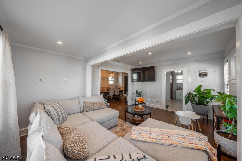 1248 Schmidt Avenue Union NJ 07083