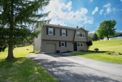 15 Carol Drive Vernon NJ 07418