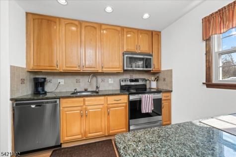 15 Carol Drive Vernon NJ 07418