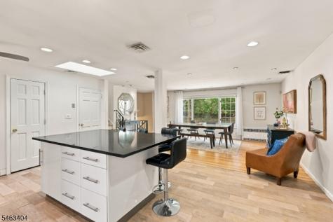 223 Fairview Avenue Verona NJ 07044
