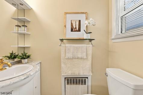 223 Fairview Avenue Verona NJ 07044