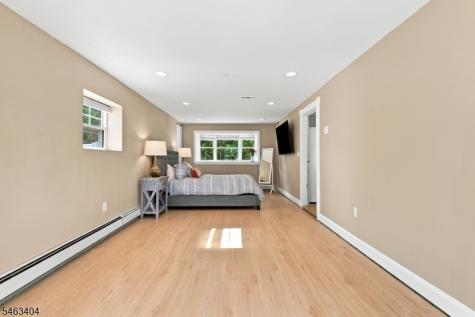 223 Fairview Avenue Verona NJ 07044