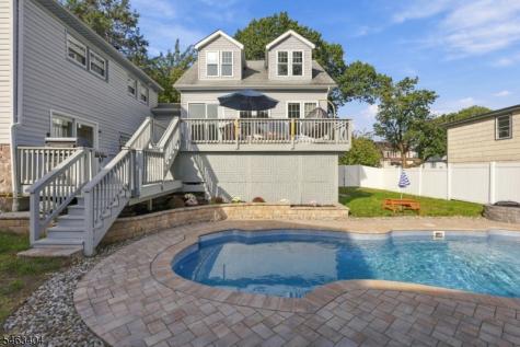 223 Fairview Avenue Verona NJ 07044