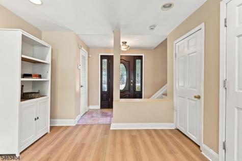 223 Fairview Avenue Verona NJ 07044