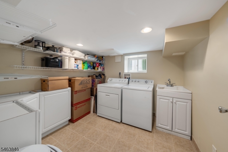 401 John Street Roselle NJ 07203