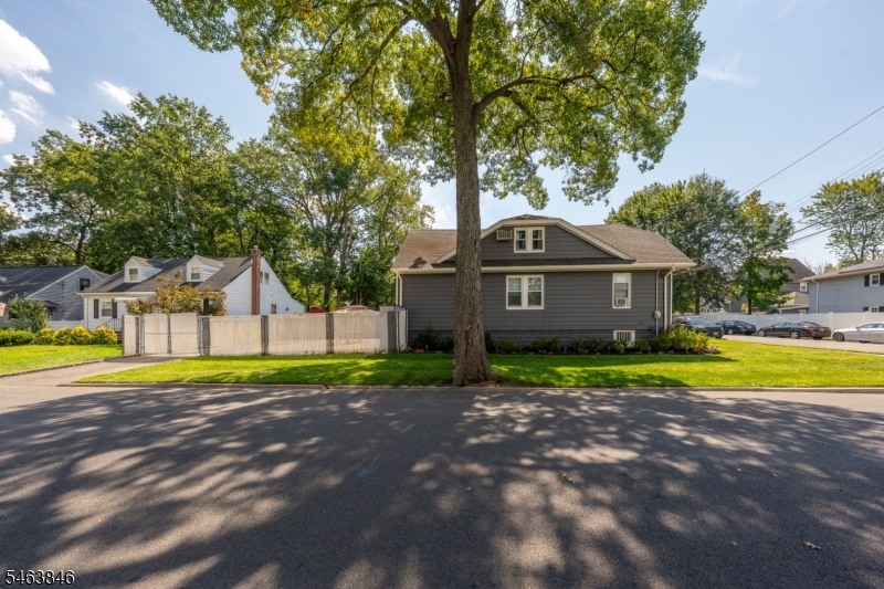 401 John Street Roselle NJ 07203