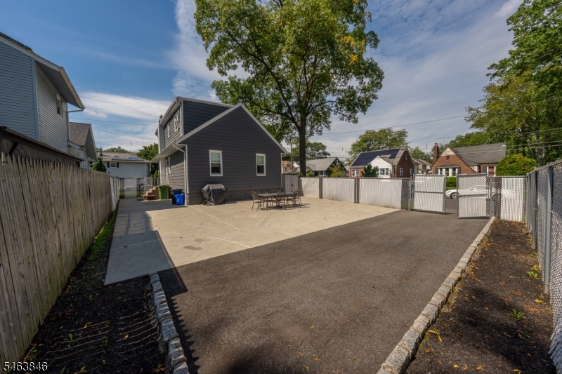 401 John Street Roselle NJ 07203