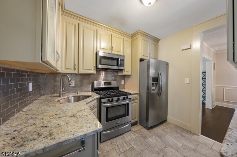 401 John Street Roselle NJ 07203