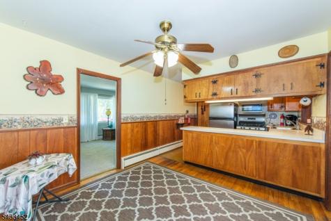 8 Shirley Terrace Kinnelon NJ 07405