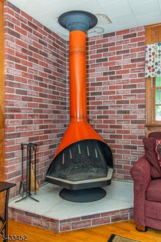 8 Shirley Terrace Kinnelon NJ 07405