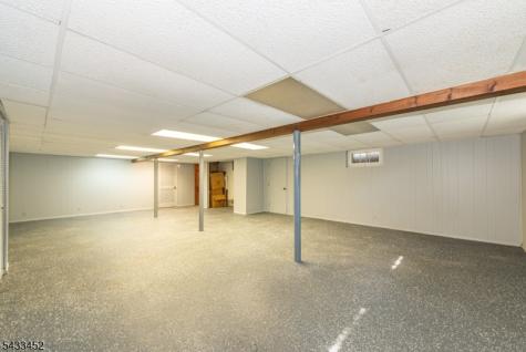 8 Shirley Terrace Kinnelon NJ 07405