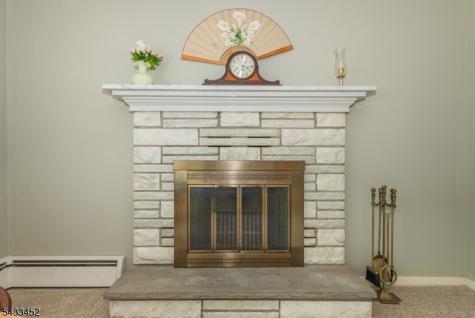 8 Shirley Terrace Kinnelon NJ 07405