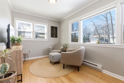 25 Bucknell Way Hopatcong NJ 07843