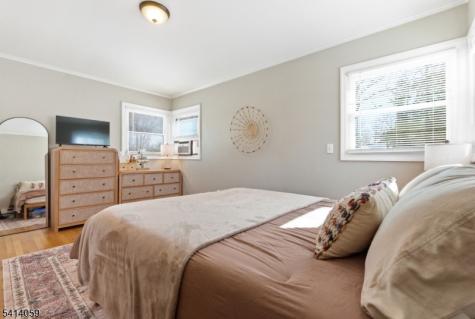 25 Bucknell Way Hopatcong NJ 07843