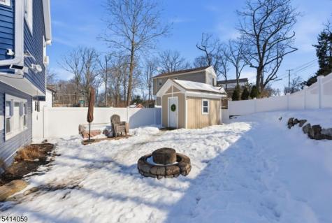 25 Bucknell Way Hopatcong NJ 07843