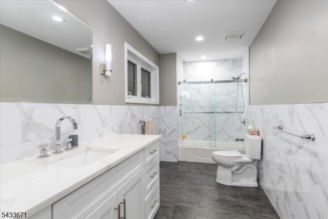 128 Edgewood Avenue Clifton NJ 07012