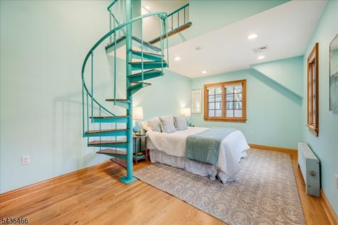 30 Glenwood Drive Millburn NJ 07078