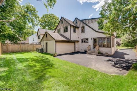 30 Glenwood Drive Millburn NJ 07078
