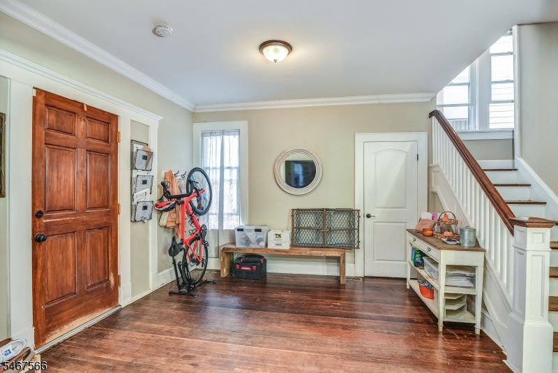 84 86GROVE Street Elizabeth NJ 07202