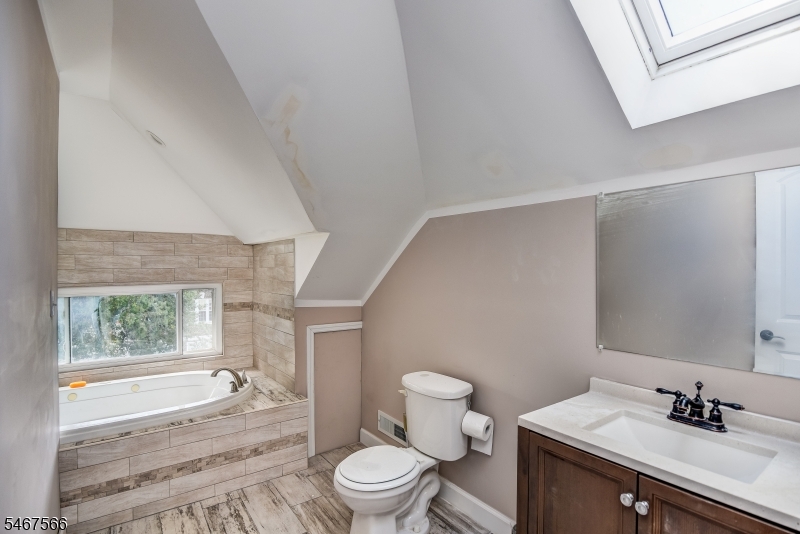 84 86GROVE Street Elizabeth NJ 07202