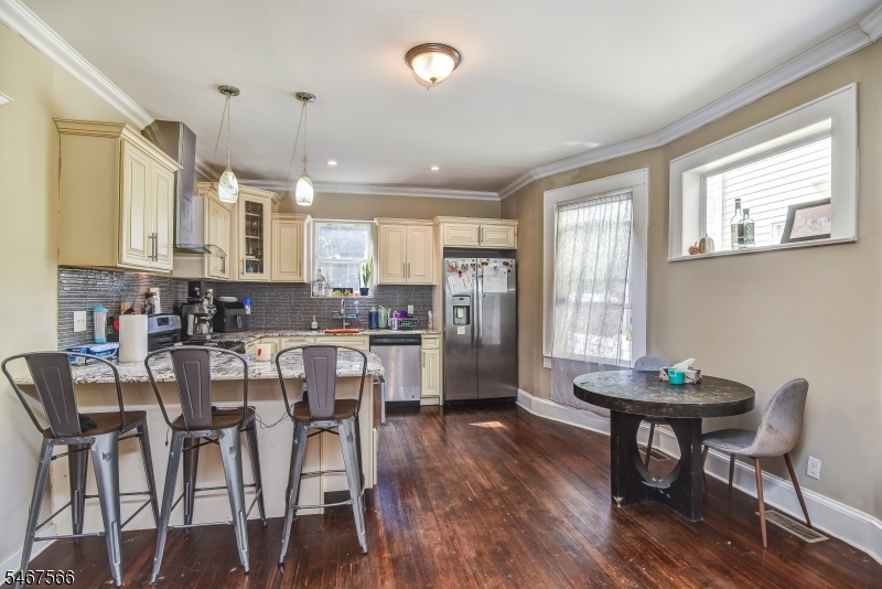 84 86GROVE Street Elizabeth NJ 07202